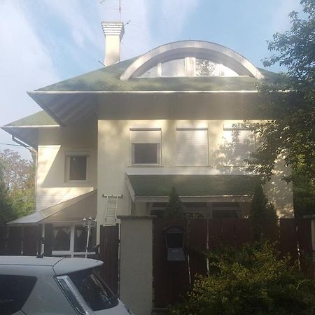 Bliss Apartment Tata Εξωτερικό φωτογραφία