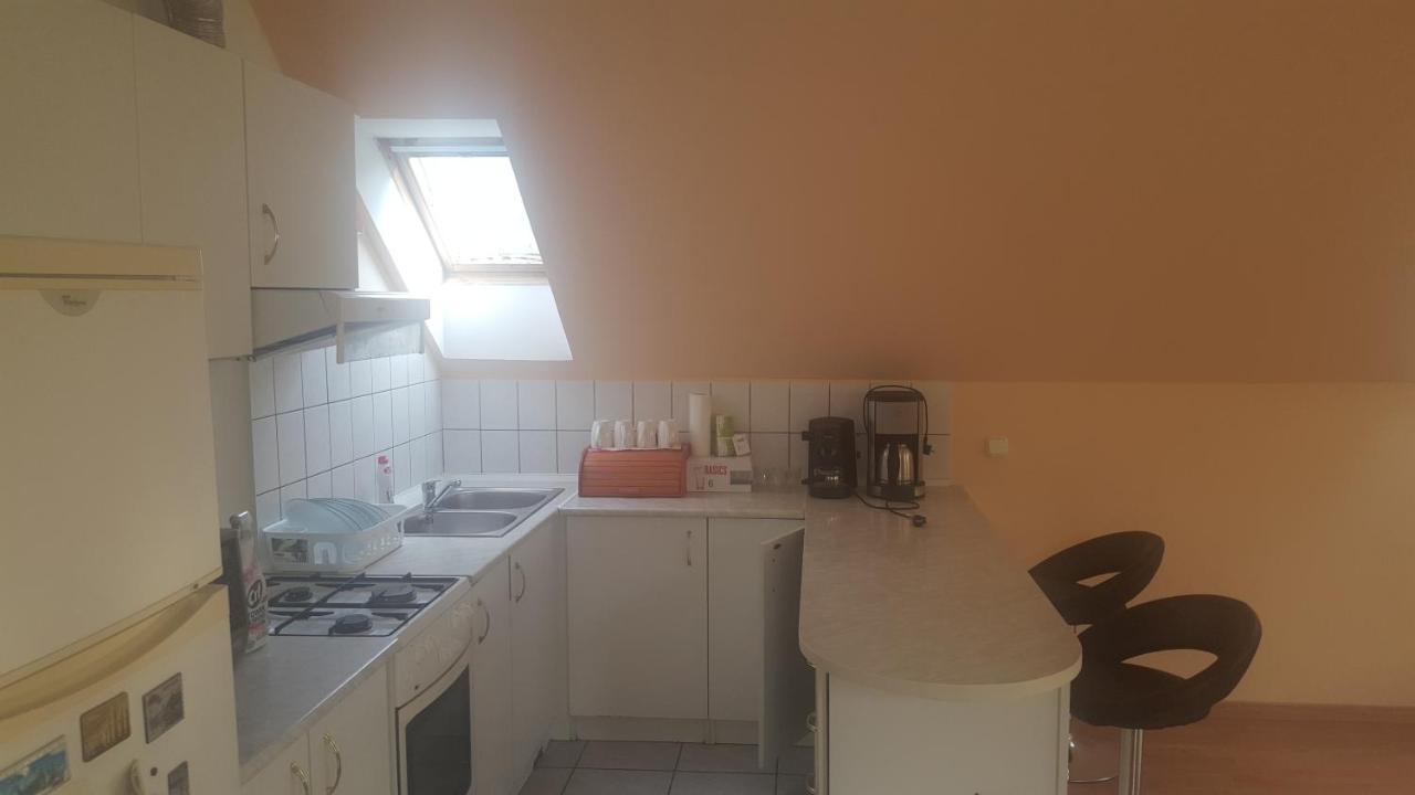 Bliss Apartment Tata Εξωτερικό φωτογραφία
