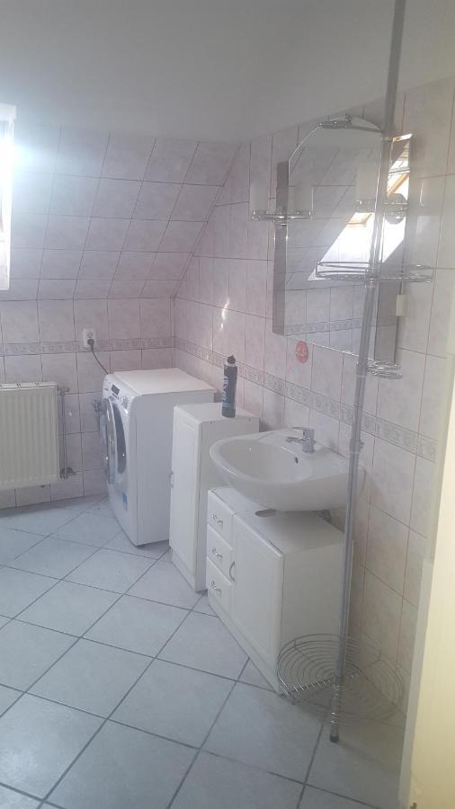 Bliss Apartment Tata Εξωτερικό φωτογραφία